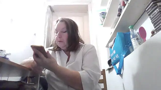 AnnaLive570 online show from January 8, 5:32 am