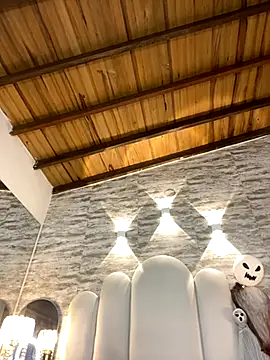 Snapshot of Kristy1_ chatting on October 19, 11:11 am Kristy1 online show from October 19, 11:11 am