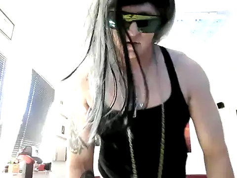 Snapshot of hellgirl1980 chatting on September 10, 2:28 pm hellgirl1980 online show from September 10, 2:28 pm
