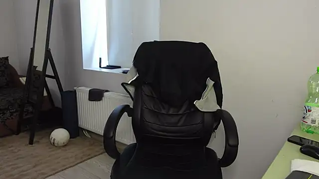 Snapshot of Ryan_Dozer chatting on March 10, 7:13 am Ryan Dozer online show from March 10, 7:13 am