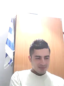 Andr3s69xxx online show from September 12, 8:53 pm