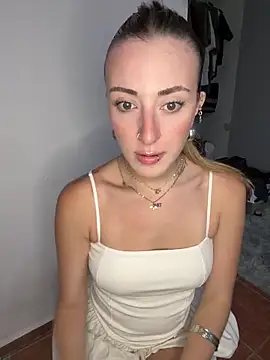 Snapshot of Sashailardi chatting on March 24, 5:56 am Sashailardi online show from March 24, 5:56 am