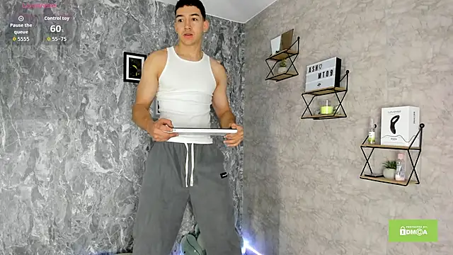 Snapshot of alex_cumfit1 chatting on November 28, 12:30 pm alex cumfit1 online show from November 28, 12:30 pm