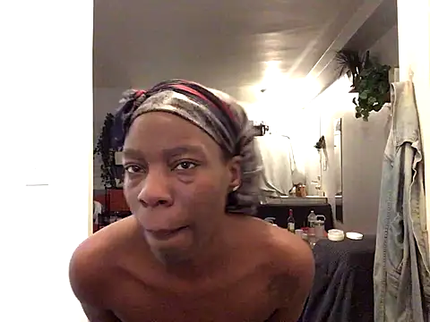 Snapshot of littyleesh1 chatting on September 26, 3:32 am littyleesh1 online show from September 26, 3:32 am