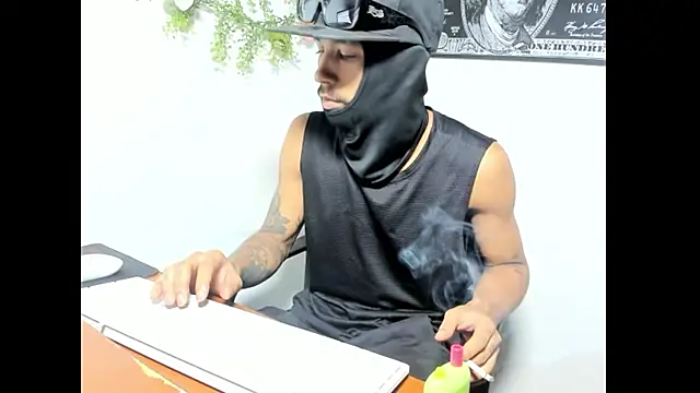 carl jhonson821 online show from November 2, 10:50 am