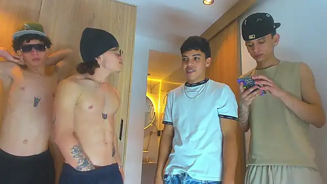 Latin White Boys online show from September 19, 6:15 am