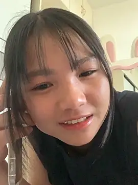 Emlyly-18 online show from September 22, 8:38 am