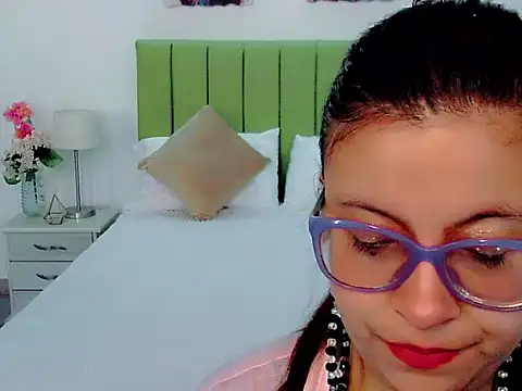 Amber Rouge  online show from October 22, 12:27 pm