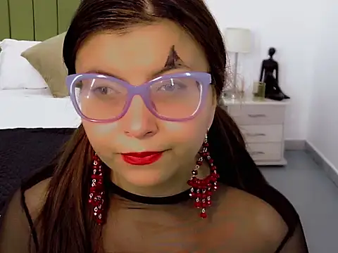 Amber Rouge  online show from October 31, 12:06 pm