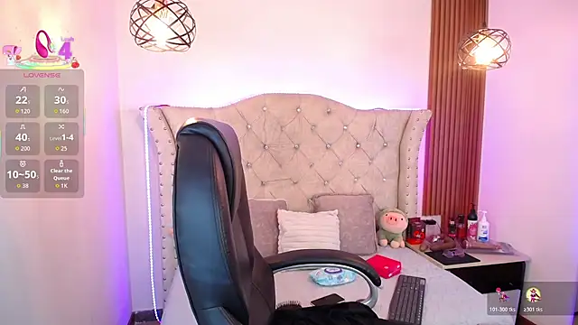 Eva Walker  online show from February 10, 4:38 am