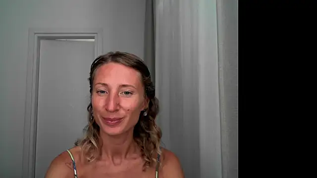 Paevoa online show from September 27, 2:44 pm