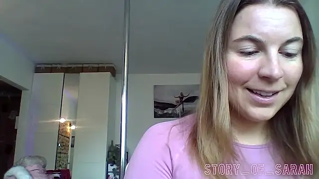 Snapshot of story_of_sarah chatting on March 9, 9:24 am story of sarah online show from March 9, 9:24 am