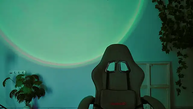 Snapshot of Yoka_paradoXXX chatting on October 24, 5:04 am Yoka paradoXXX online show from October 24, 5:04 am