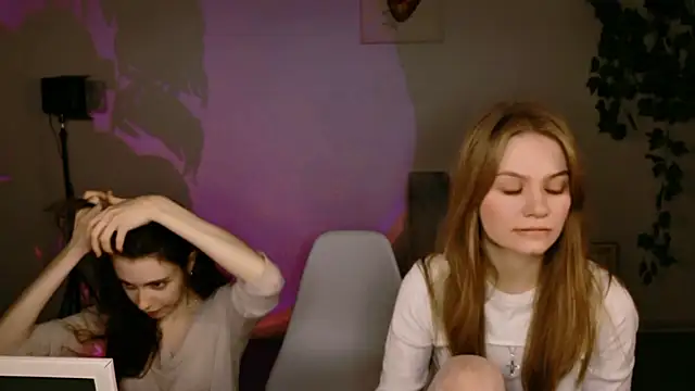 Snapshot of Yoka_paradoXXX chatting on October 30, 5:20 am Yoka paradoXXX online show from October 30, 5:20 am