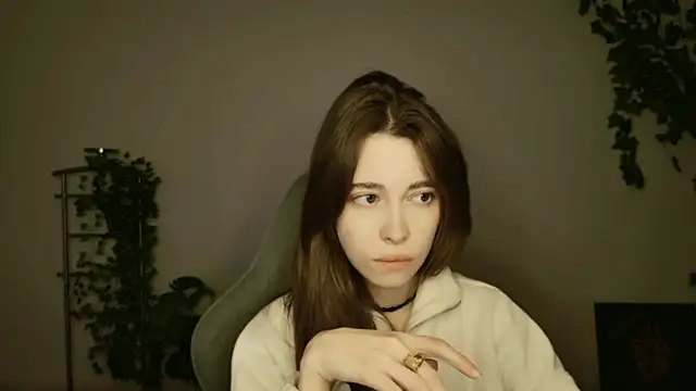 Snapshot of Yoka_paradoXXX chatting on November 26, 5:08 am Yoka paradoXXX online show from November 26, 5:08 am