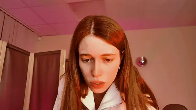 Yoka paradoXXX online show from April 29, 5:30 pm