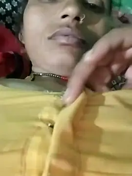 Snapshot of KIRTI12_HOT chatting on November 16, 4:45 pm KIRTI12 HOT online show from November 16, 4:45 pm