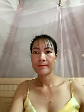 Yumyum kiw online show from September 18, 5:42 am