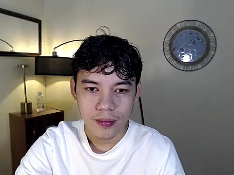 keirflorianxx online show from September 17, 11:23 am