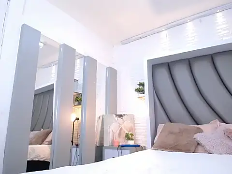 Luciana Graay online show from September 17, 11:23 am