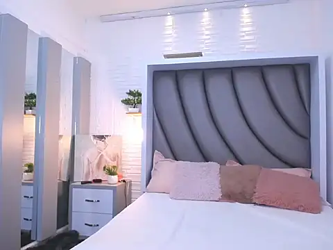 Luciana Graay online show from September 18, 11:34 am