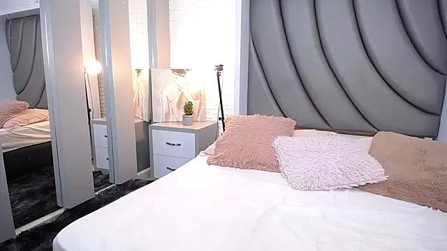 Luciana Graay online show from September 23, 2:20 pm