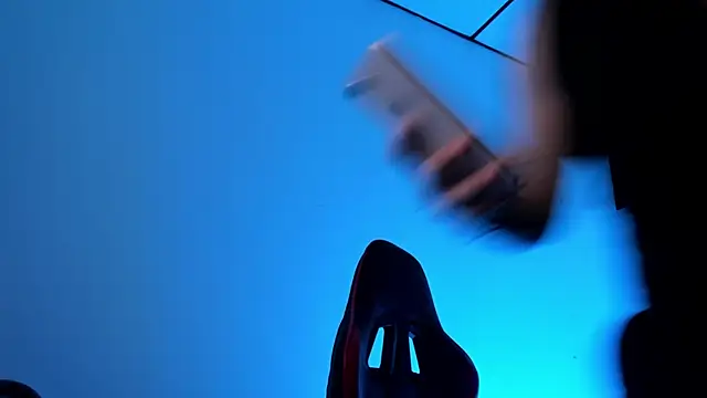 PeytonBox online show from October 1, 11:49 am