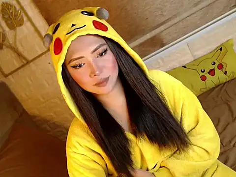 yourdevilsweettsx online show from February 23, 10:56 am