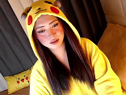 yourdevilsweettsx online show from March 20, 10:20 am