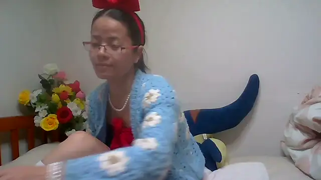 Snapshot of sweethanajapanese chatting on November 13, 12:26 pm sweethanajapanese online show from November 13, 12:26 pm