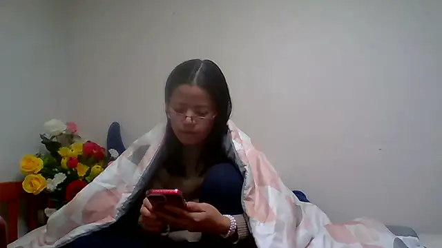 Snapshot of sweethanajapanese chatting on November 23, 1:38 am sweethanajapanese online show from November 23, 1:38 am