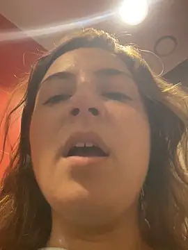 Snapshot of kate_nicepops111999 chatting on September 14, 8:13 am kate nicepops111999 online show from September 14, 8:13 am