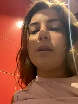Snapshot of kate_nicepops111999 chatting on September 15, 7:52 am kate nicepops111999 online show from September 15, 7:52 am