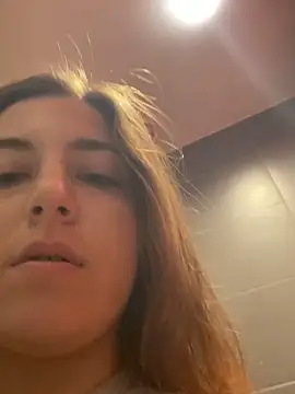 Snapshot of kate_nicepops111999 chatting on September 20, 8:26 am kate nicepops111999 online show from September 20, 8:26 am