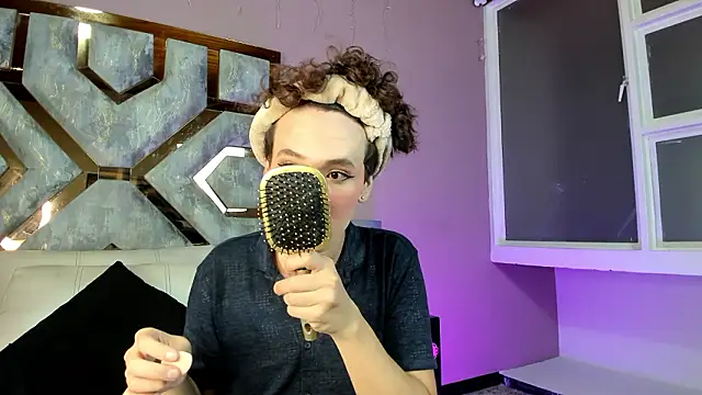 Electra Gosselin online show from March 14, 12:17 am