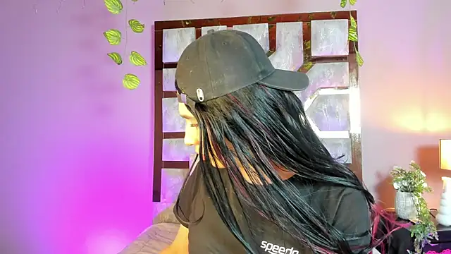 Electra Gosselin online show from April 29, 12:16 am