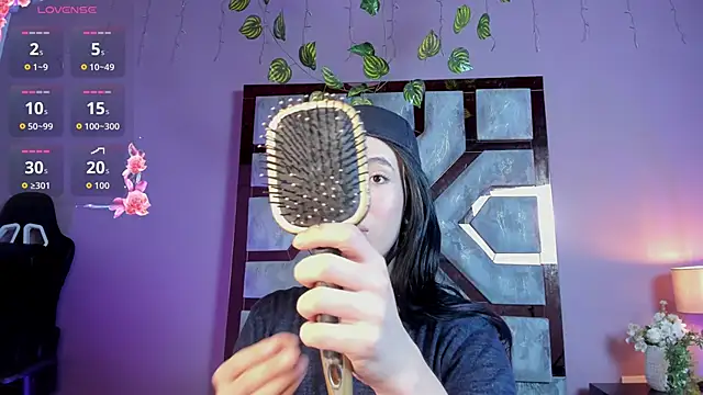 Electra Gosselin online show from May 25, 1:11 am