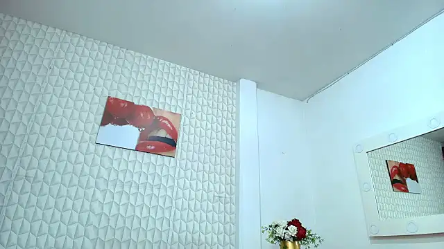 Snapshot of GhanimaBrooks chatting on October 2, 12:01 pm GhanimaBrooks online show from October 2, 12:01 pm