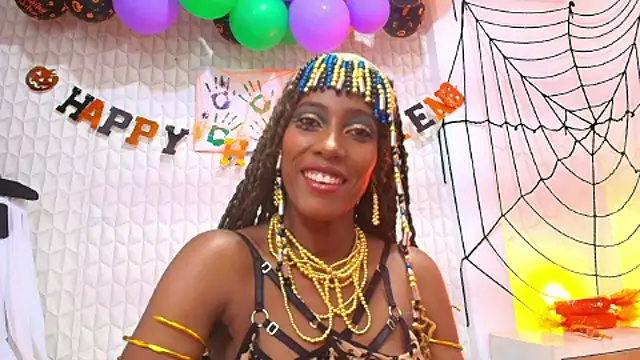 Snapshot of GhanimaBrooks chatting on October 31, 12:39 pm GhanimaBrooks online show from October 31, 12:39 pm