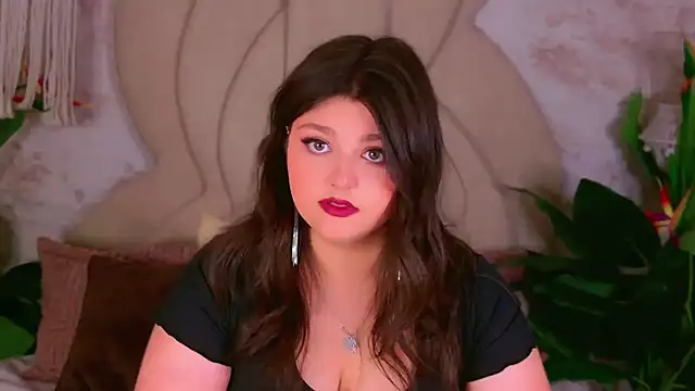 UR BELLA online show from September 30, 9:36 am