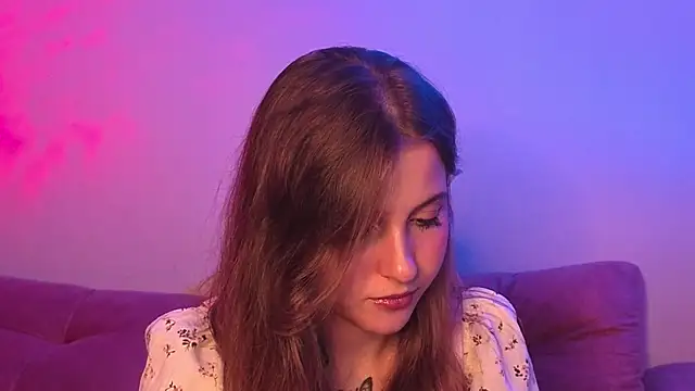 LoveSeekins online show from October 4, 7:12 pm