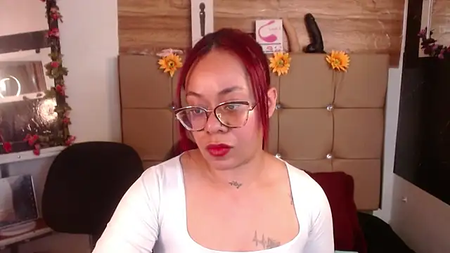 MIA  SPENCER online show from December 3, 7:23 pm