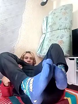 Snapshot of kittymutant99 chatting on December 2, 5:30 pm kittymutant99 online show from December 2, 5:30 pm