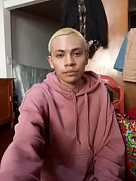 kittymutant99 online show from April 22, 5:47 pm