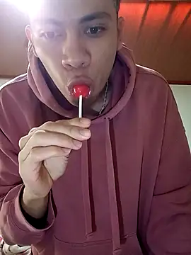 kittymutant99 online show from April 23, 3:47 pm