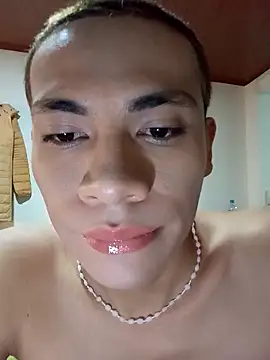 kittymutant99 online show from April 28, 9:20 pm