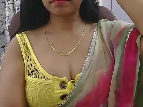 MISS SOMIYA online show from March 25, 7:20 pm