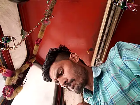 hotbabaji12 online show from April 10, 7:35 am