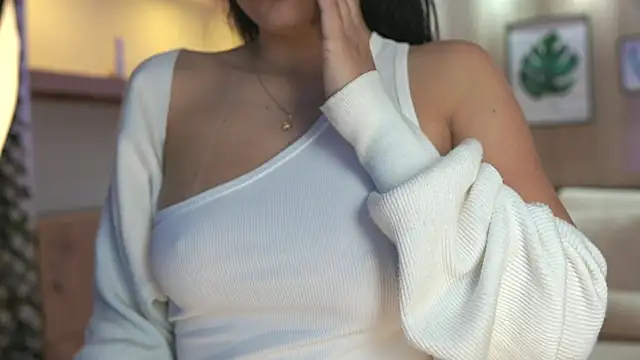 sarabelmont online show from September 27, 11:37 am