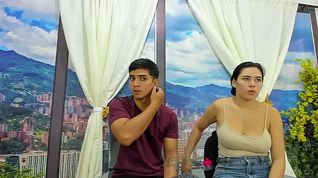 Sarahwalkerr online show from November 30, 2:32 pm